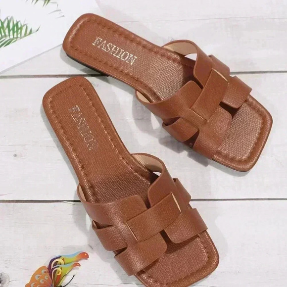 Brown Elegant Women's Snakeskin Embossed Cut Out Slide Sandals - Picture 4 of 7